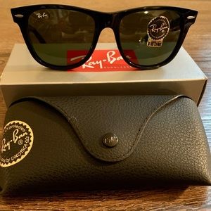 Ray-Ban Sunglasses (unisex) BRAND NEW